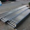 bang tai con lan inox