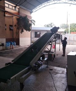 Bang tai pvc nghieng ket hop voi bang tai con lan xep